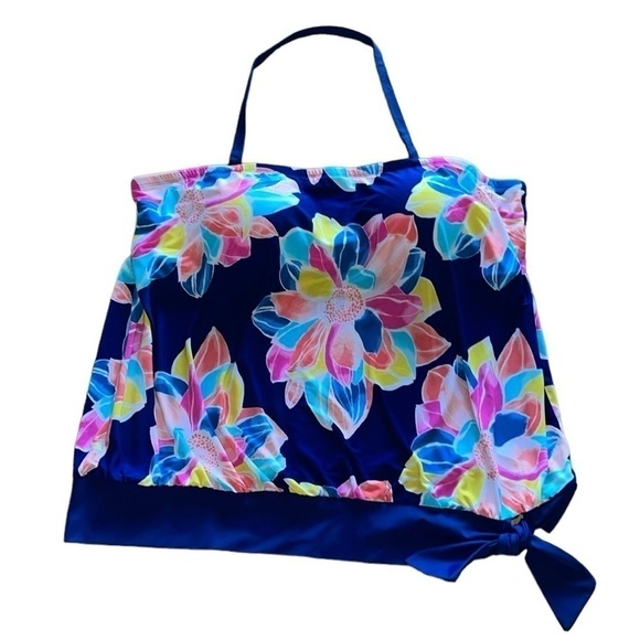 Bal Harbour Floral Halter Tankini Swim Top - Picture 1 of 5